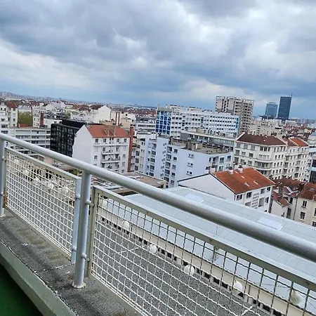 Plein Sud Terrasse Climatisation Garage Netflix Apartment Lyon Room photo